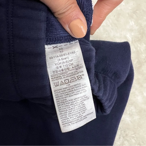 Gap Little Girl Winter Essential Bundle Sz 4 - Picture 8 of 14